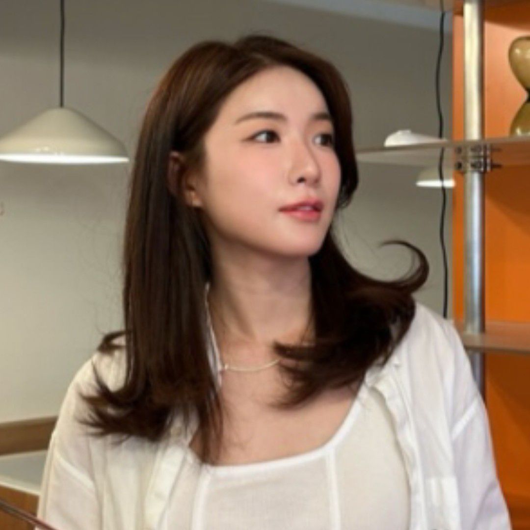 Latest photo of Ryu Wonjung