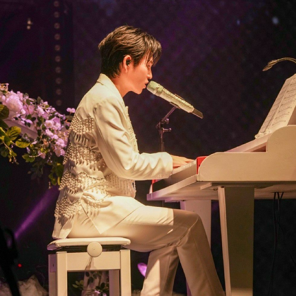 粉絲拍下的金熙栽瞬間