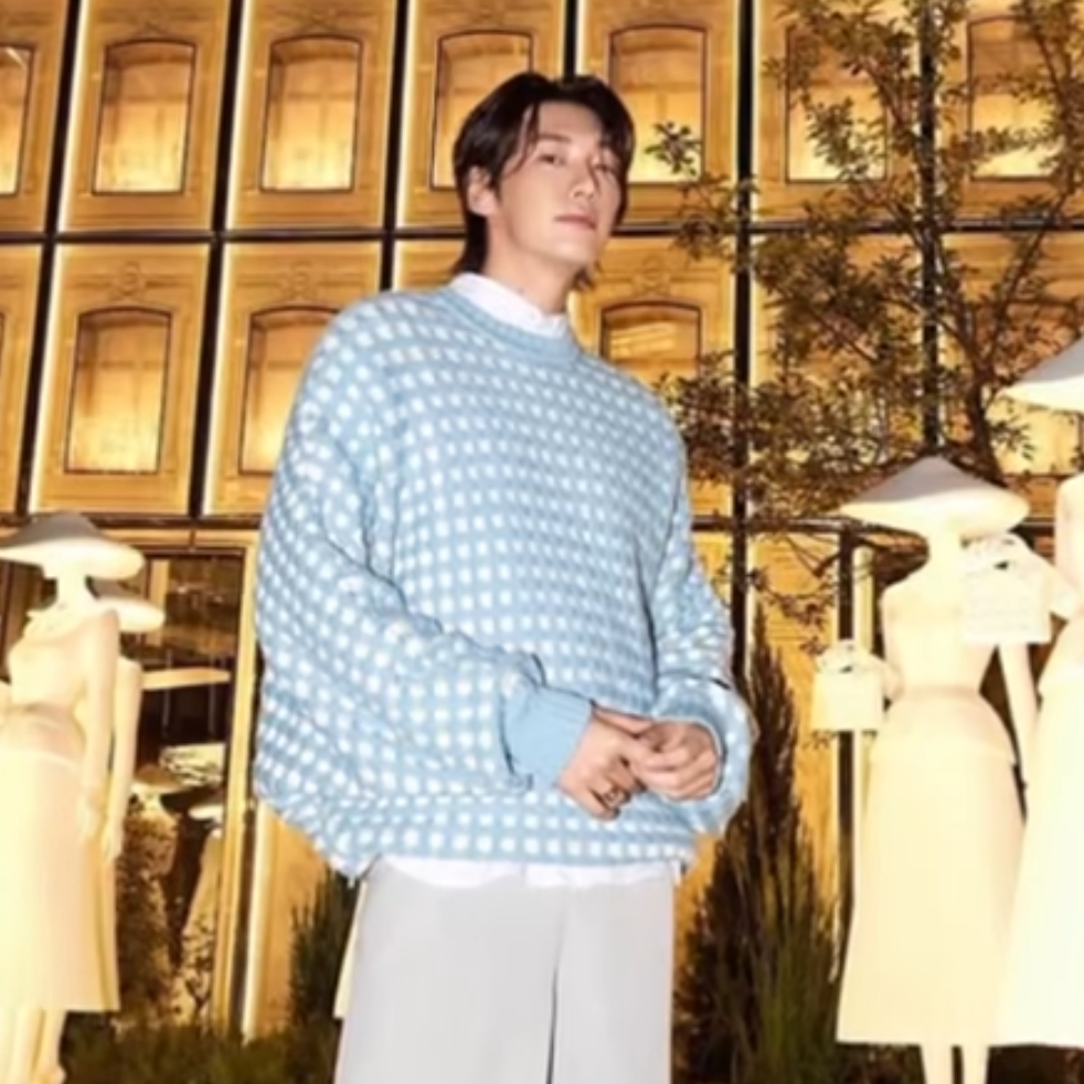 Latest photo of Kim Youngkwang