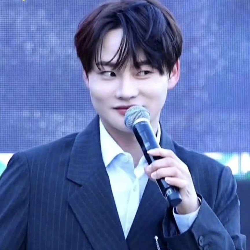 パク・ソジンのビハインドカット