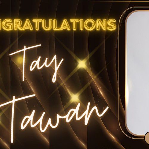 A moment captured by a fan of Tay Tawan Vihokratana