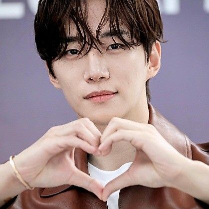 李俊昊的近期活动照