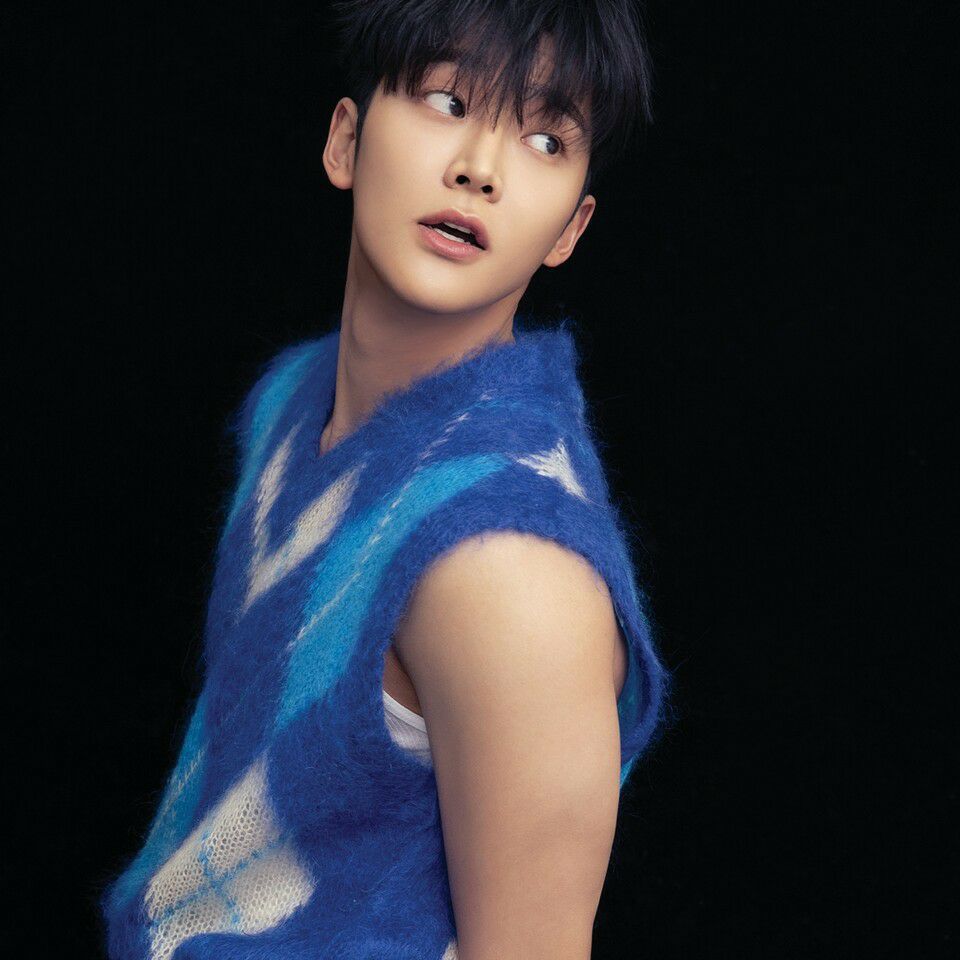 Latest photo of Rowoon