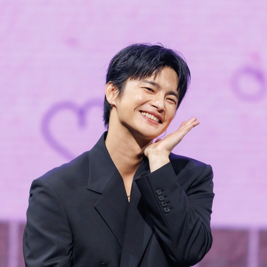Behind-the-scenes cut of Seo Inguk