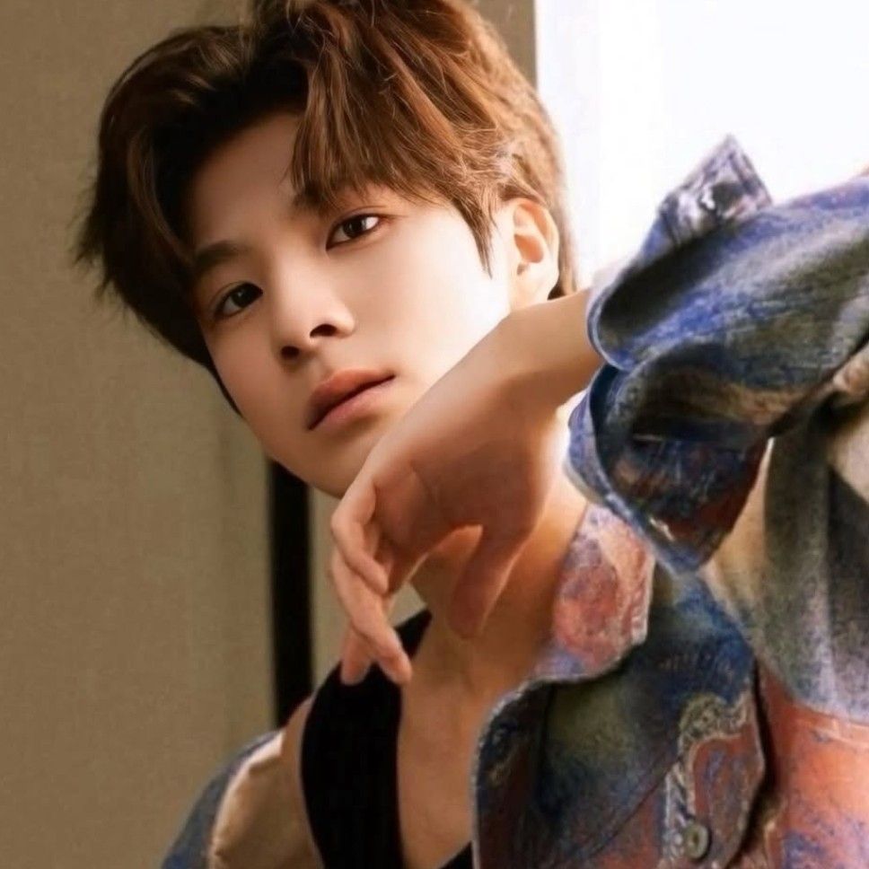 Momen yang diabadikan oleh penggemar Jeong Dongwon