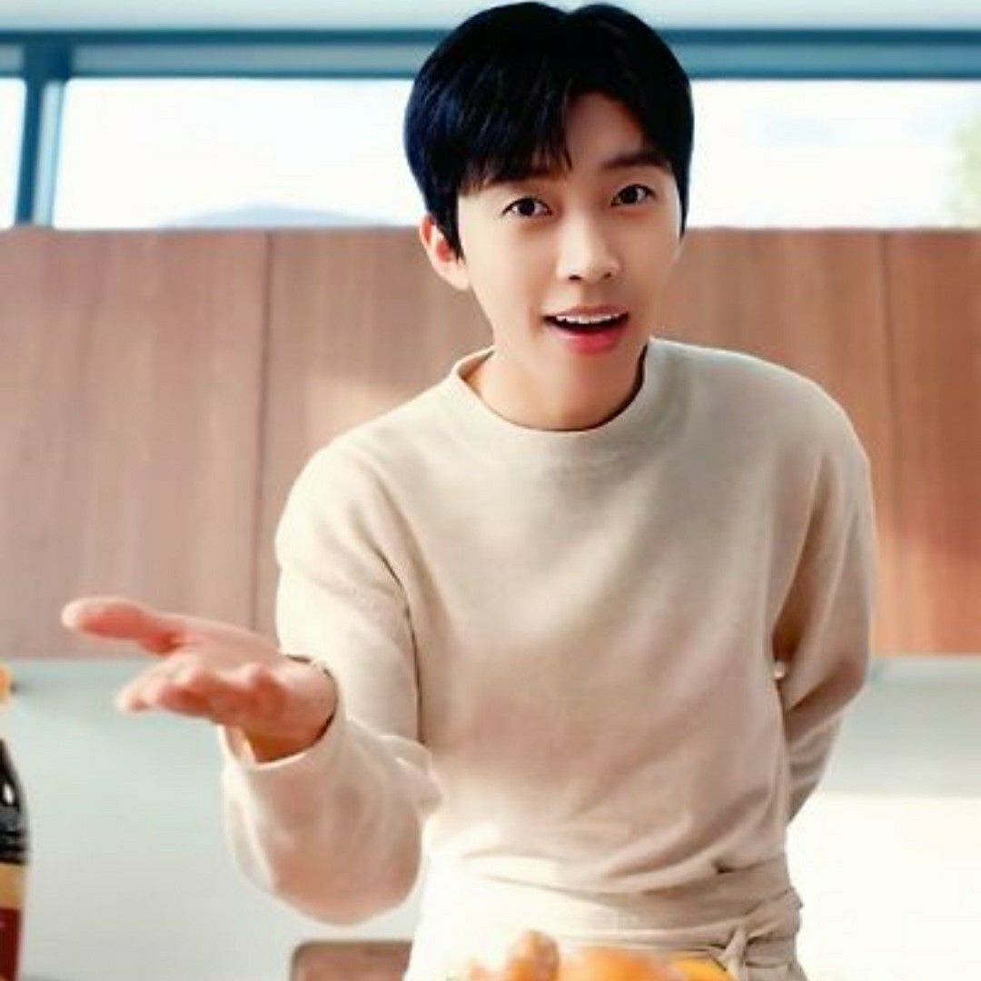 A moment captured by a fan of Lim Youngwoong