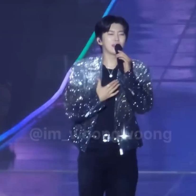 Cuplikan di balik layar dari Lim Youngwoong