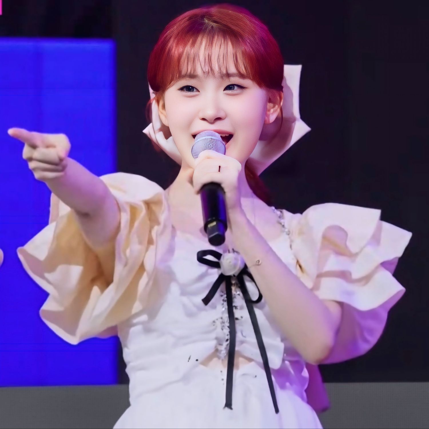 Cuplikan di balik layar dari Kim Dahyun