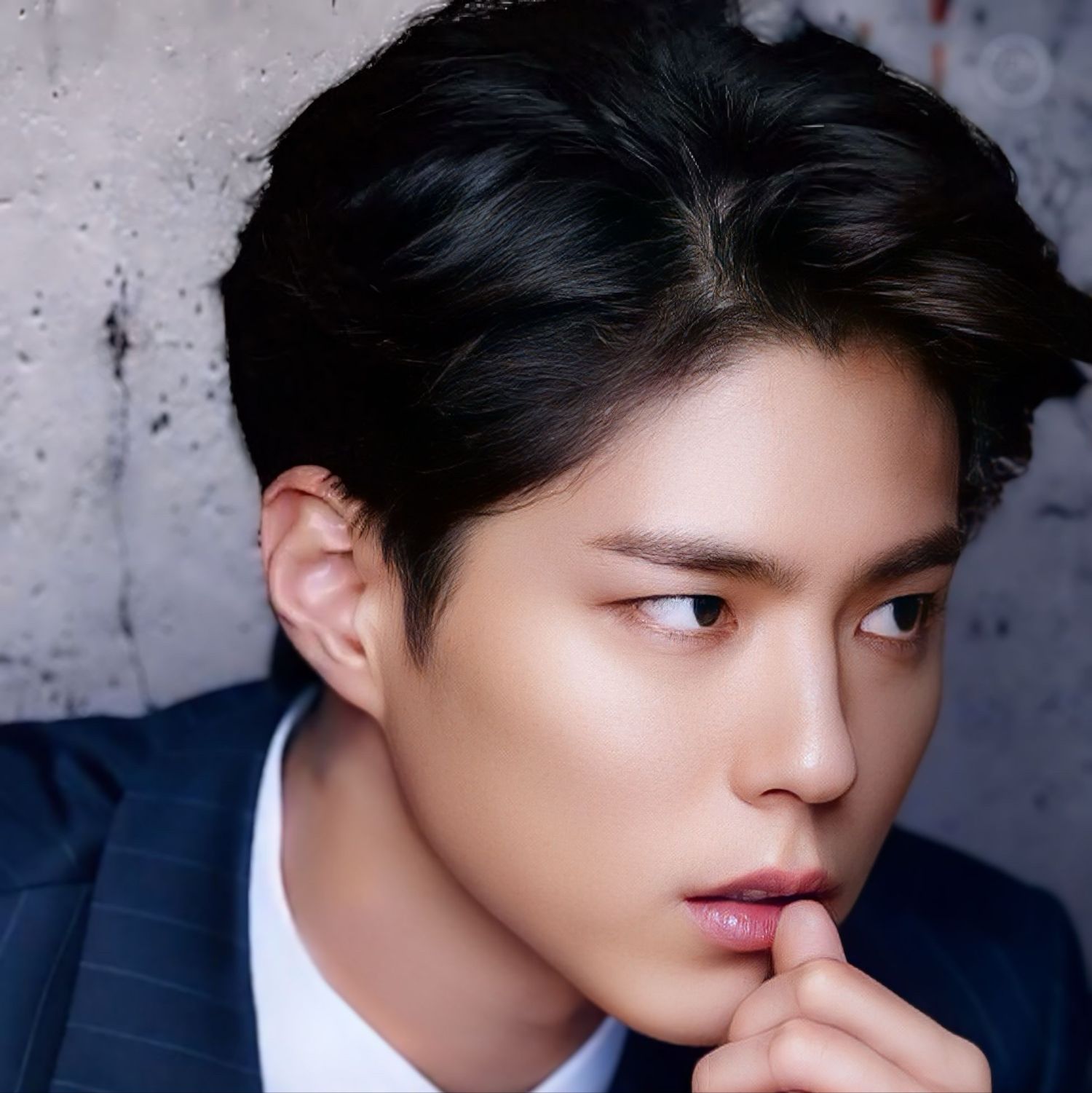 Recent activity shot of Park Bogum