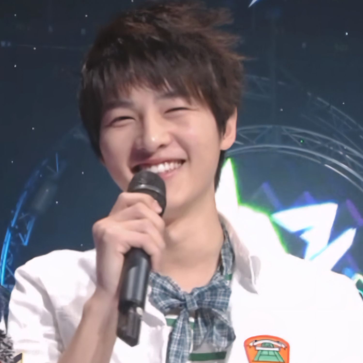 Latest photo of Song Joongki
