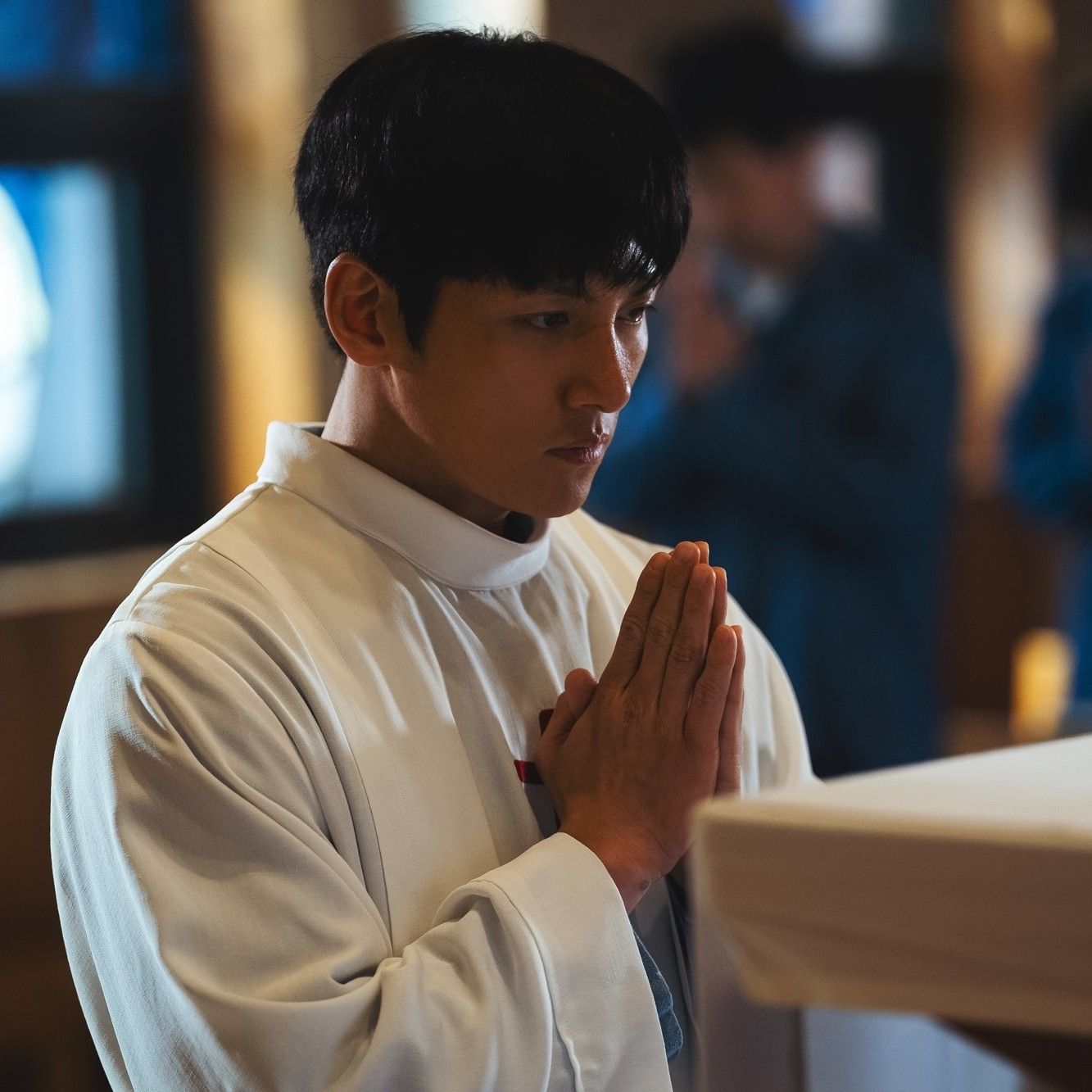 Behind-the-scenes cut of Ji Changwook