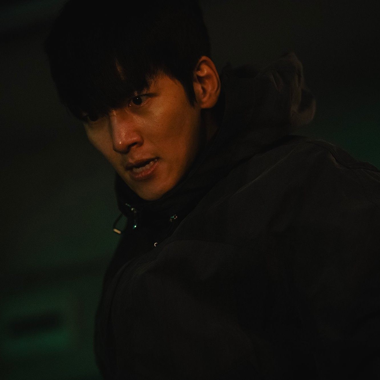 Behind-the-scenes cut of Ji Changwook