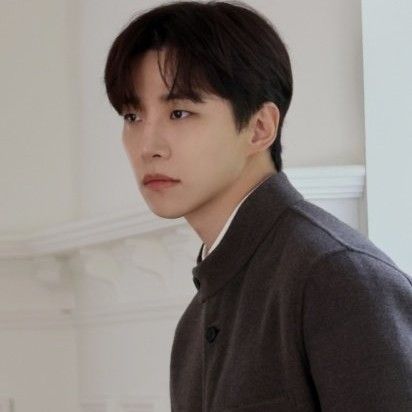 李俊昊的最新照片