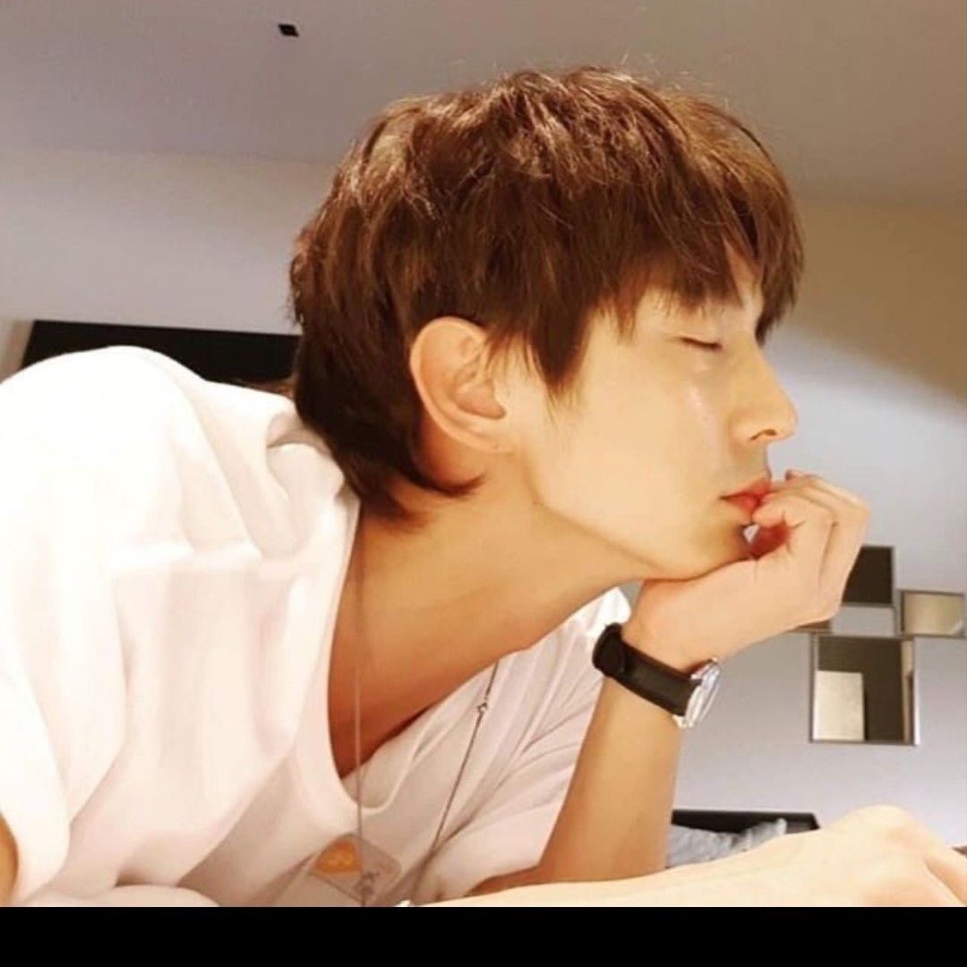 이준기 최근 활동샷