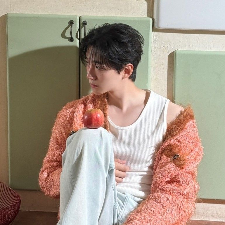 Momen yang diabadikan oleh penggemar Lee Junho