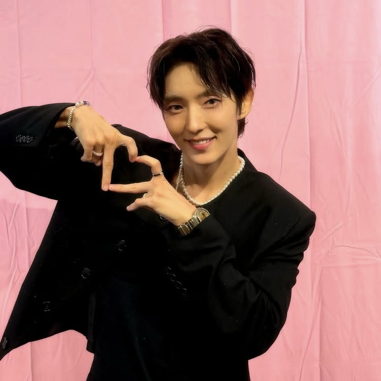 Recent activity shot of Lee Joongi