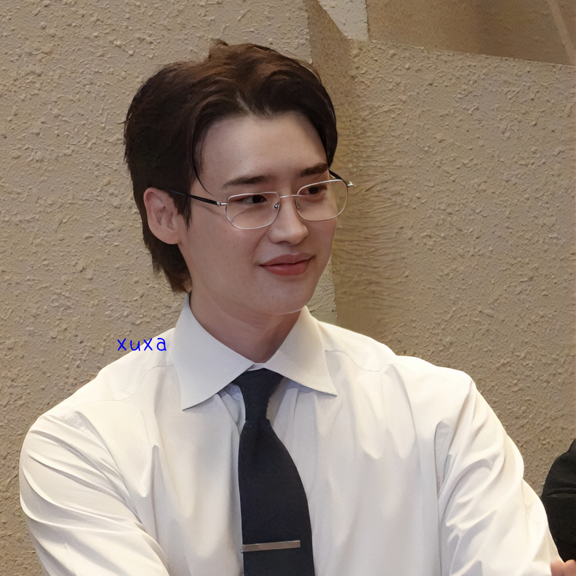 Latest photo of Lee Jongsuk