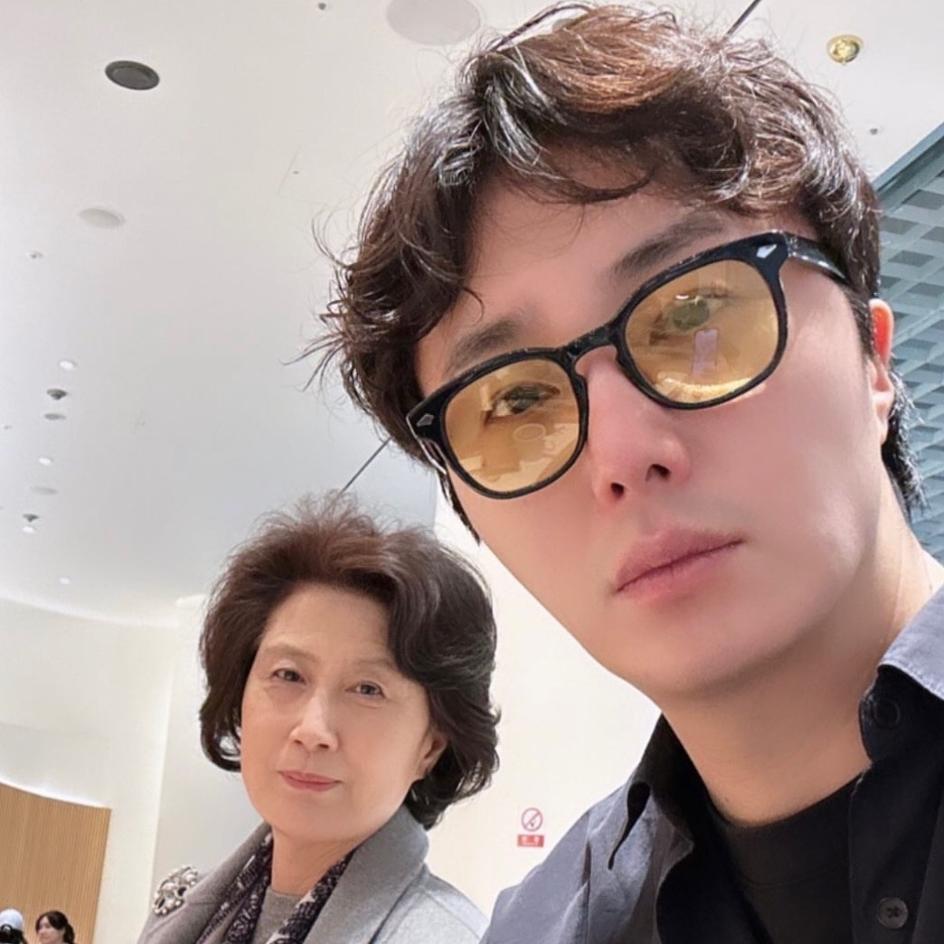 A moment captured by a fan of Jung Ilwoo