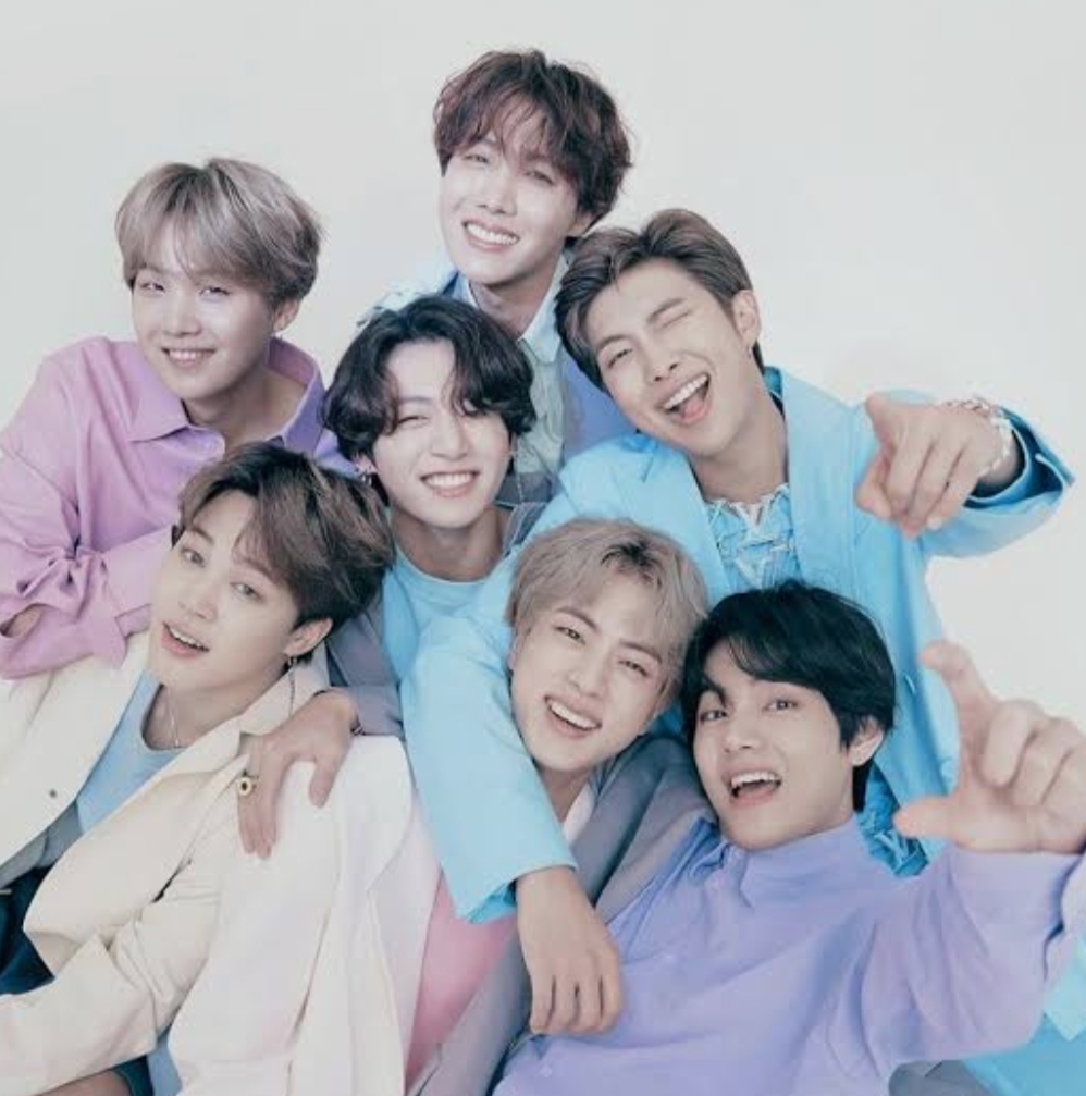 Latest photo of Kim Taehyung (V)