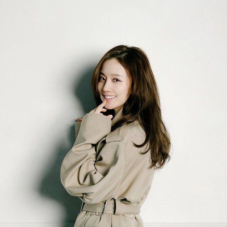Behind-the-scenes cut of Moon Chaewon