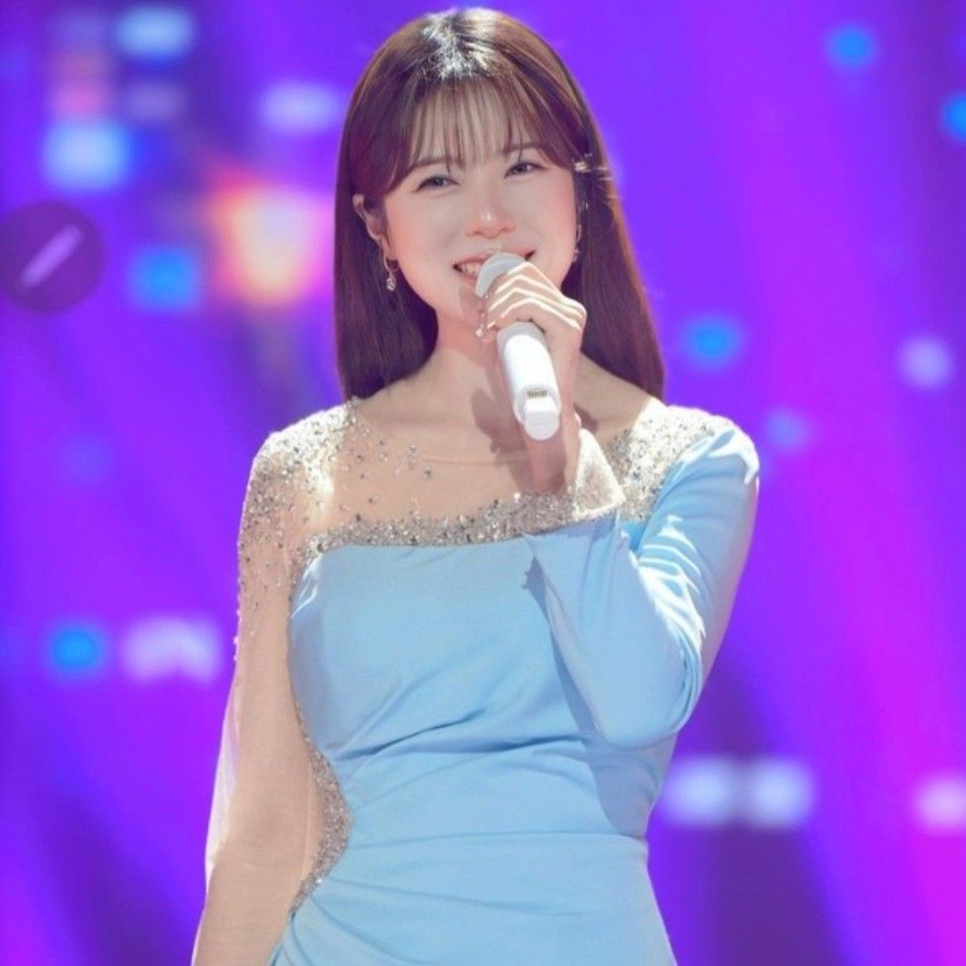 Latest photo of Yang Jieun