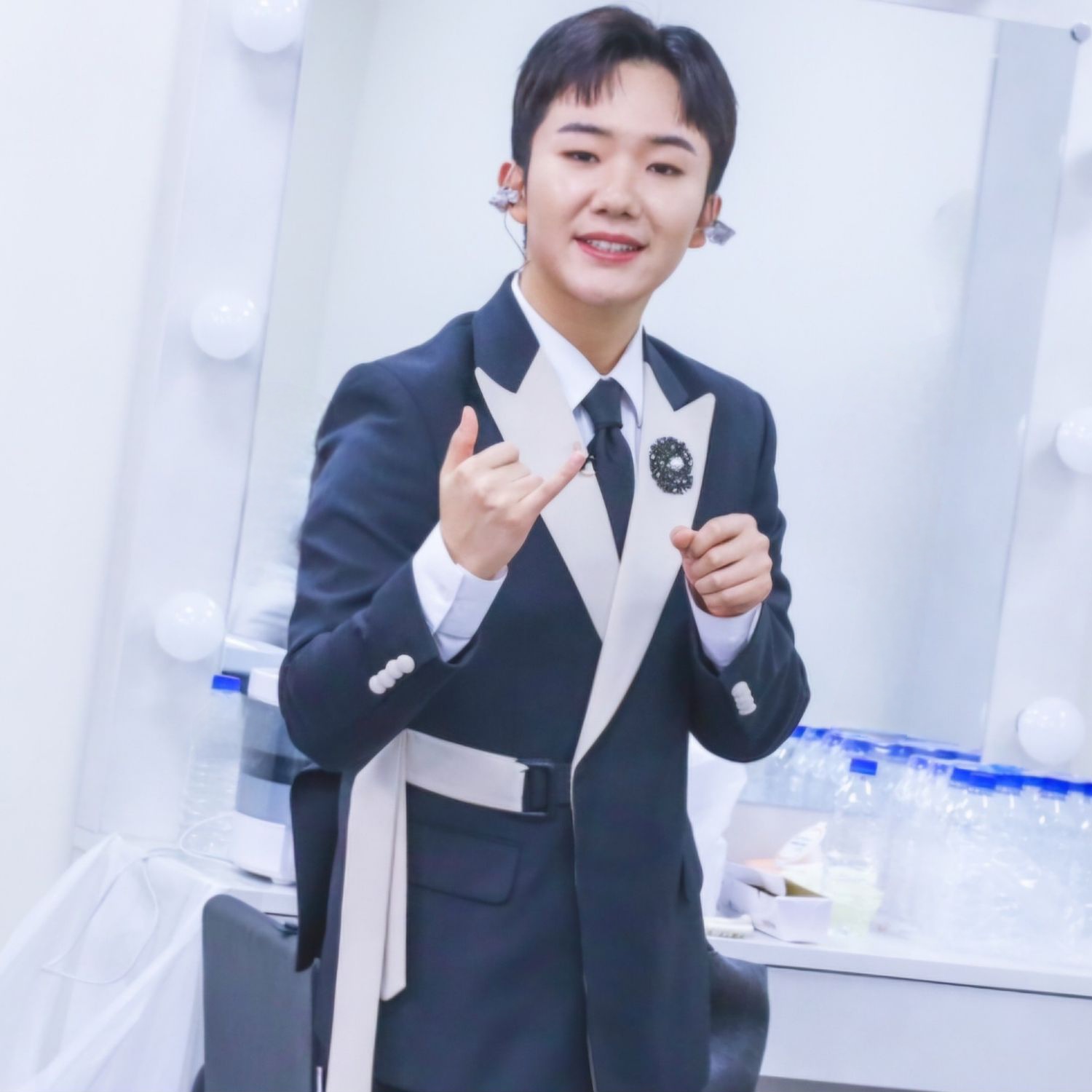 Behind-the-scenes cut of Nam Seungmin