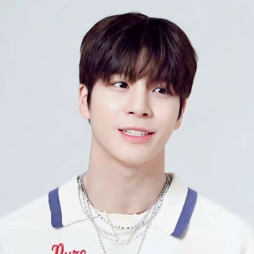 Recent activity shot of Jeong Dongwon