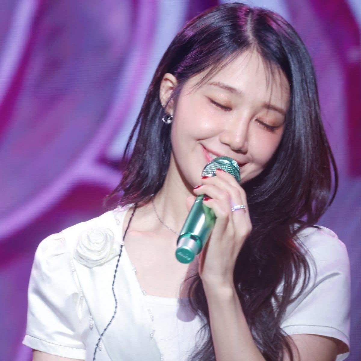 Recent activity shot of Jung Eunji