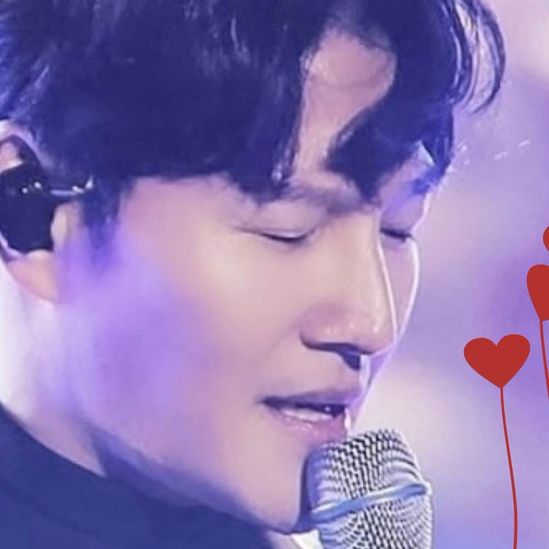 A moment captured by a fan of Kim Jongkook