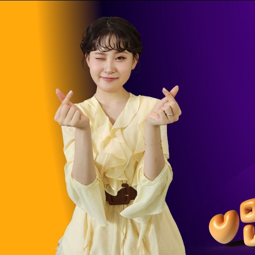 Latest photo of Kim Dahyun