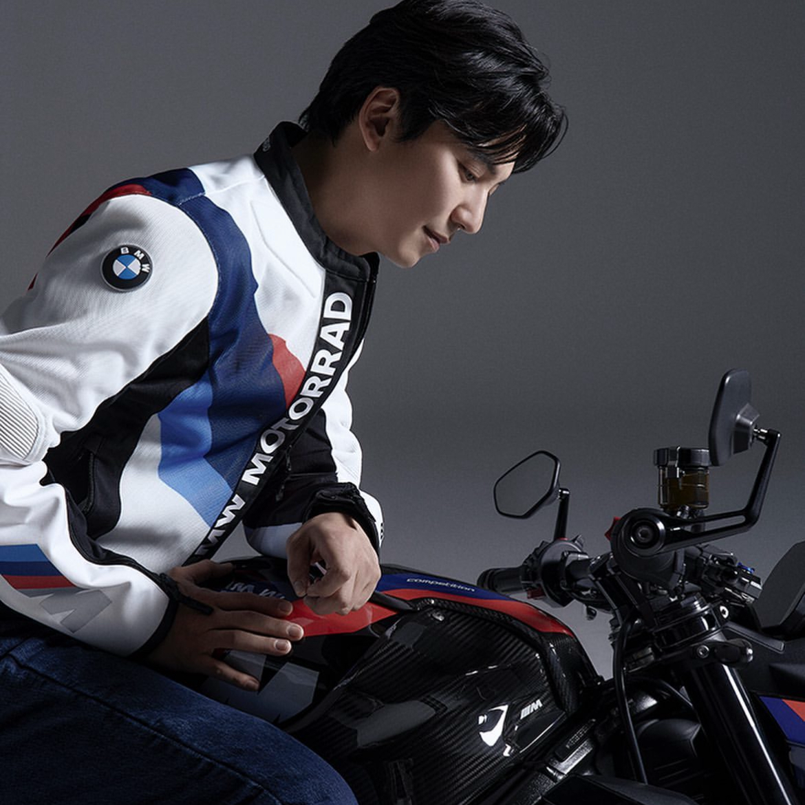 A moment captured by a fan of Kim Namgil