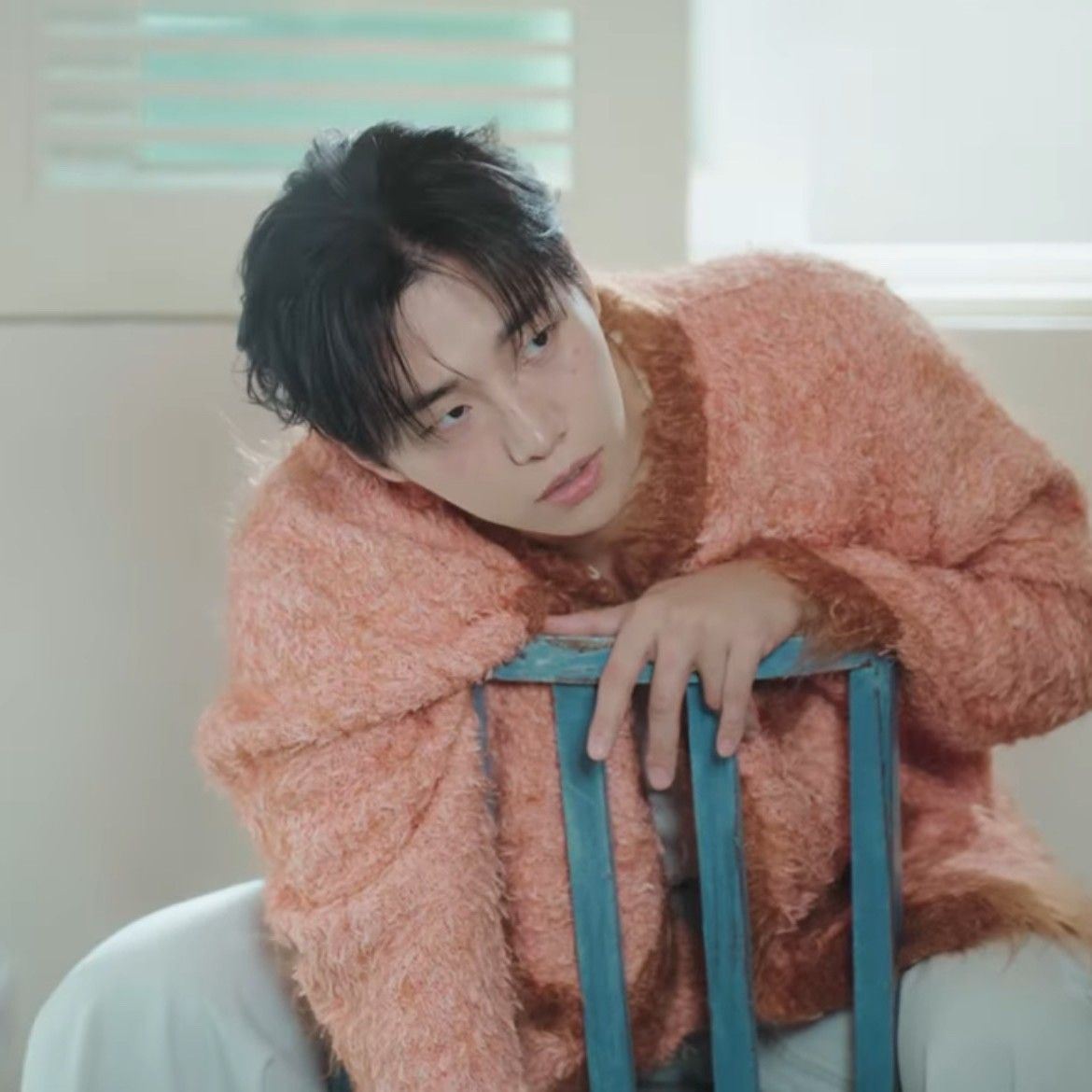 Recent activity shot of Lee Junho