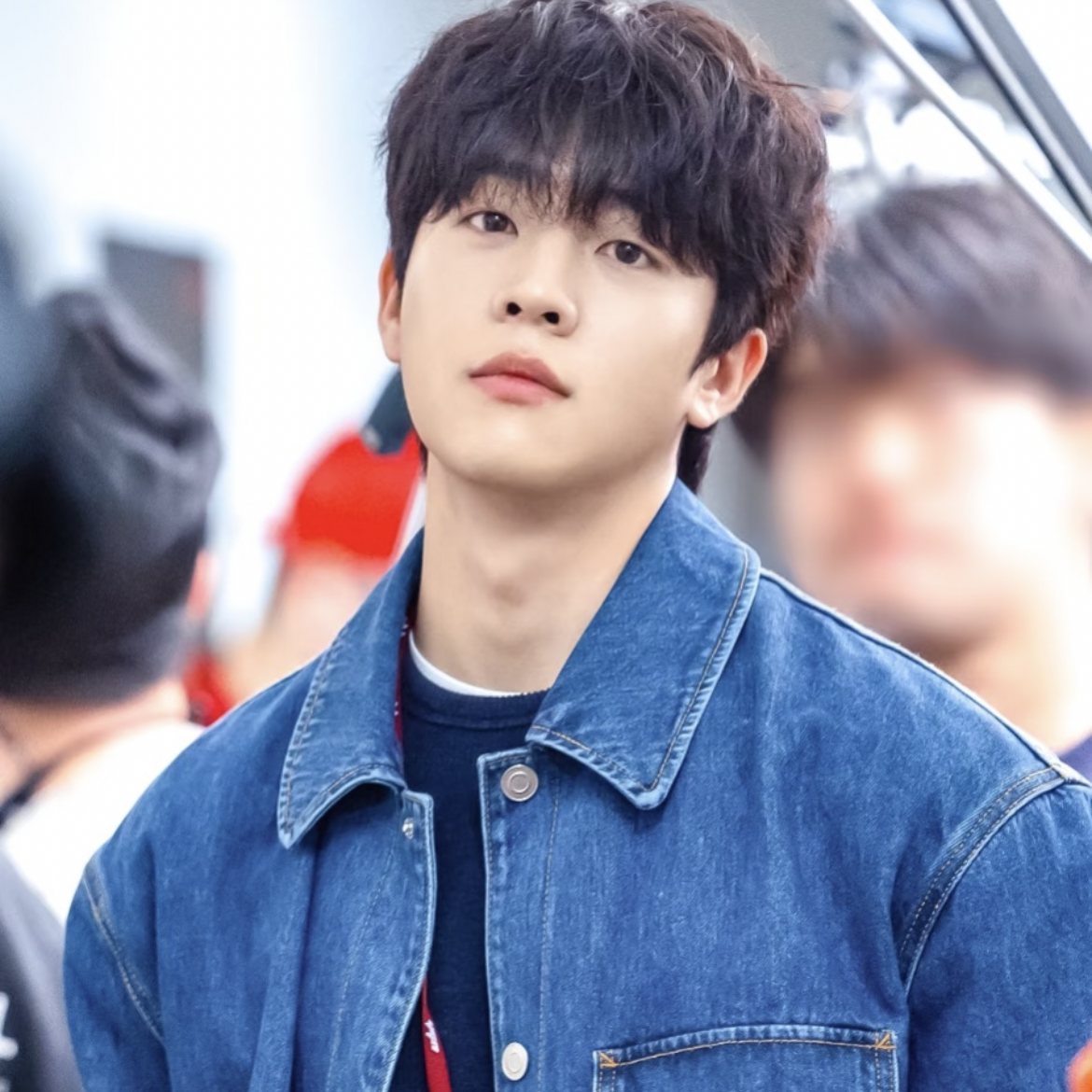 A moment captured by a fan of Chae Jonghyeop