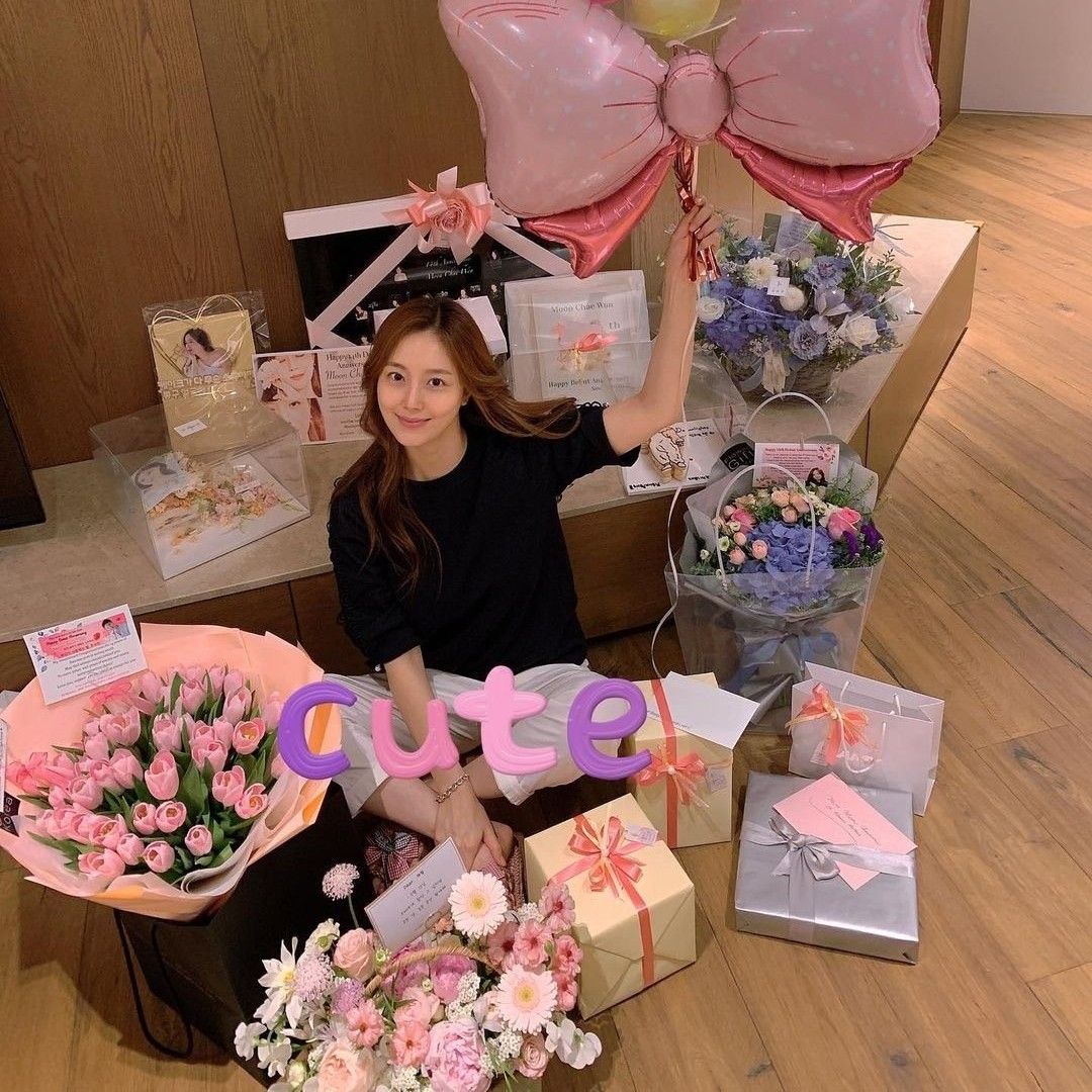 A moment captured by a fan of Moon Chaewon