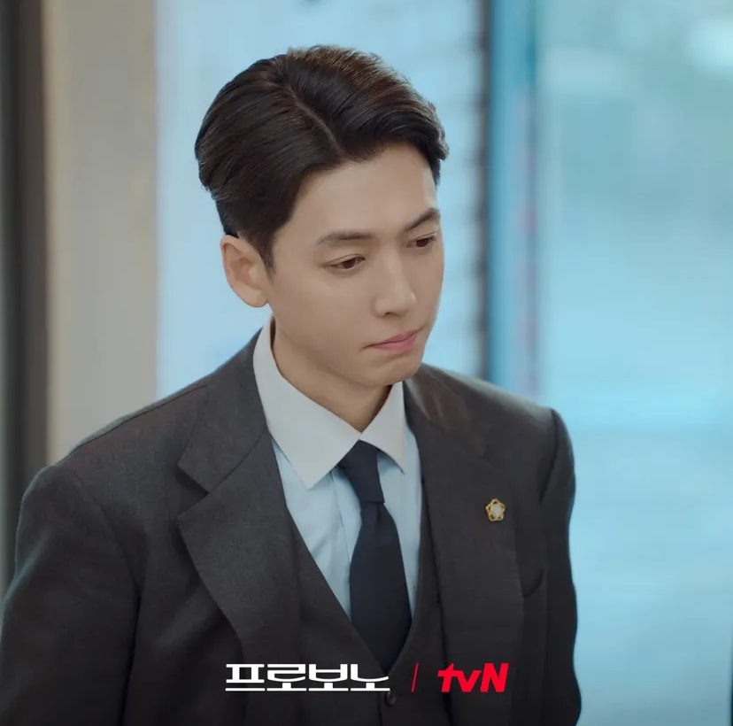 A moment captured by a fan of Jung Kyungho