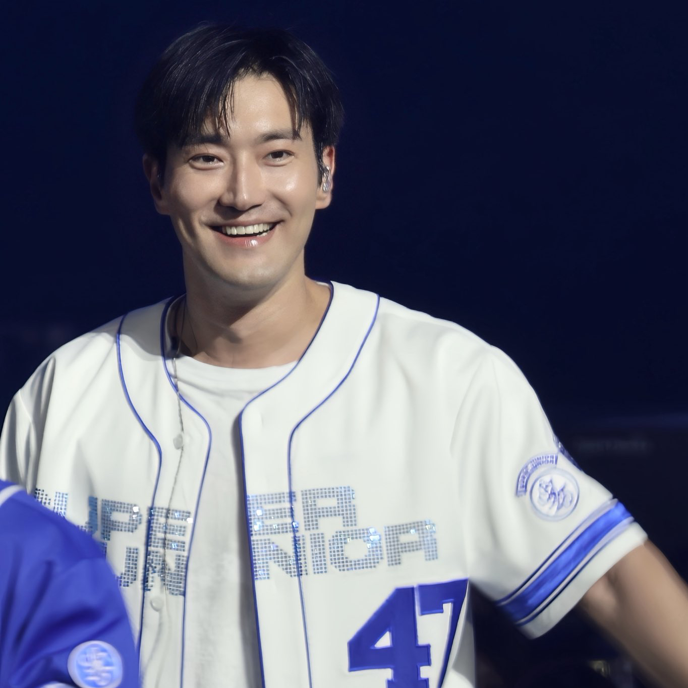 Latest photo of Choi Siwon