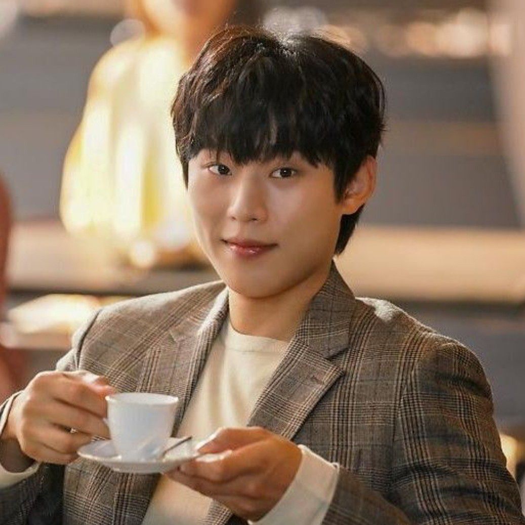 A moment captured by a fan of Kim Sungcheol