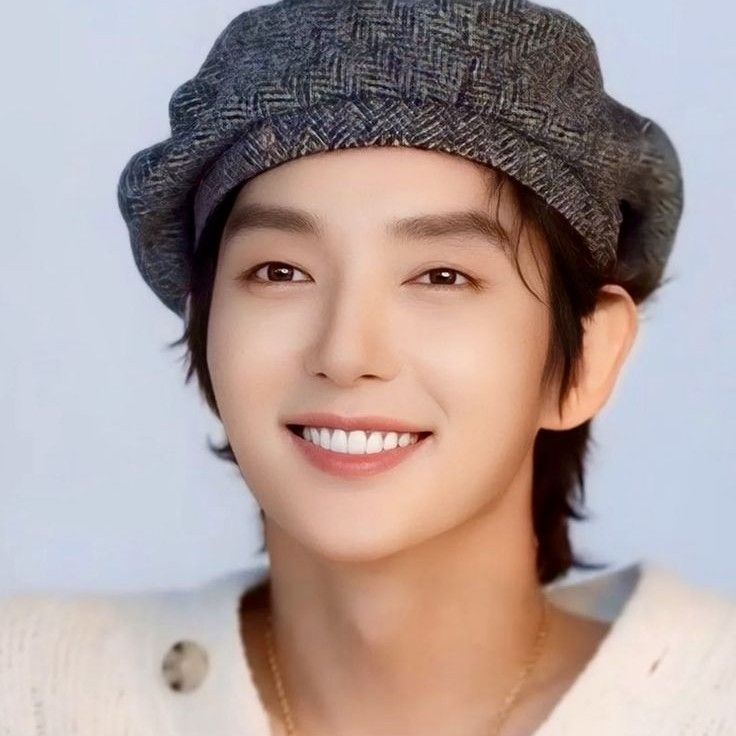 Latest photo of Lee Joongi