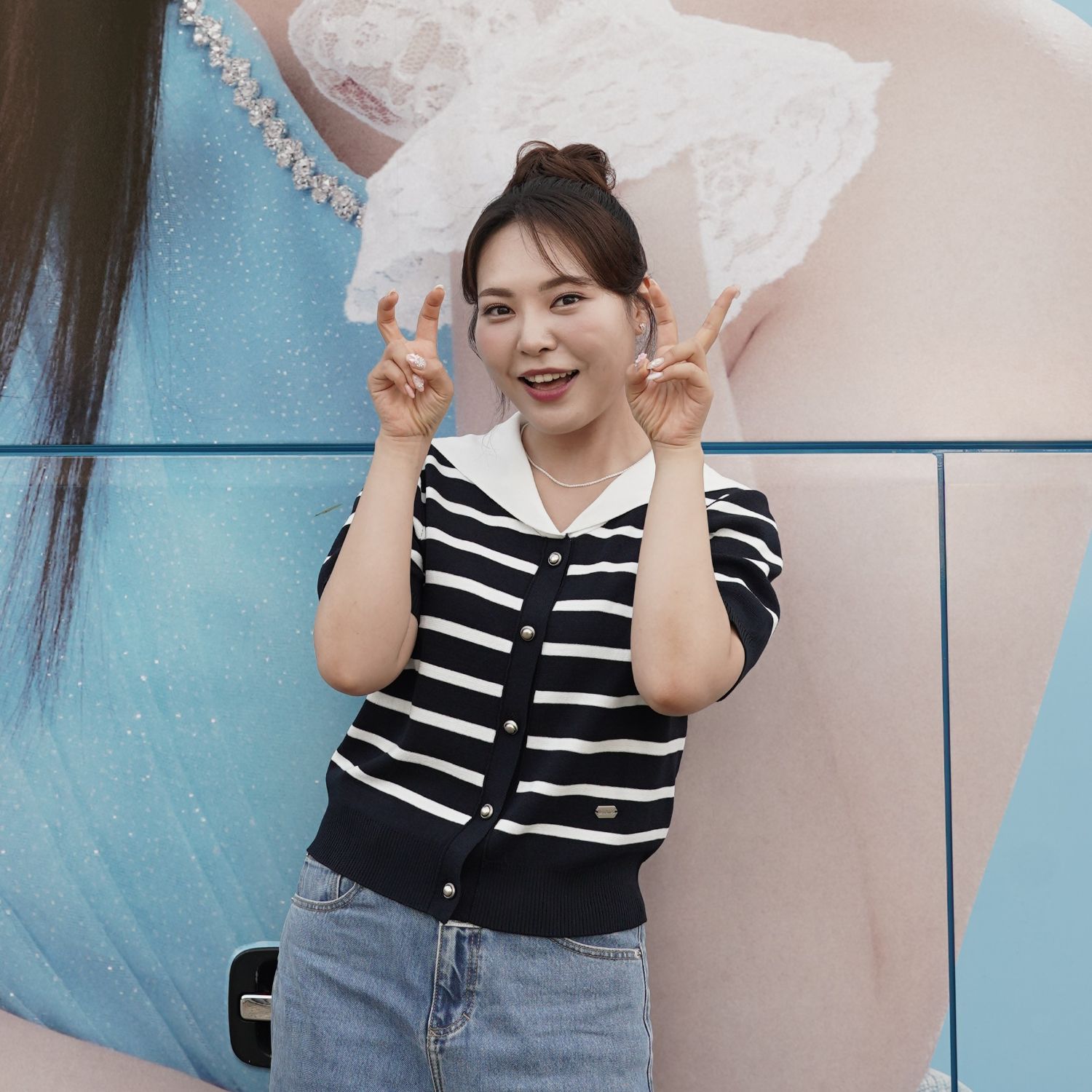 Behind-the-scenes cut of Miss Kim