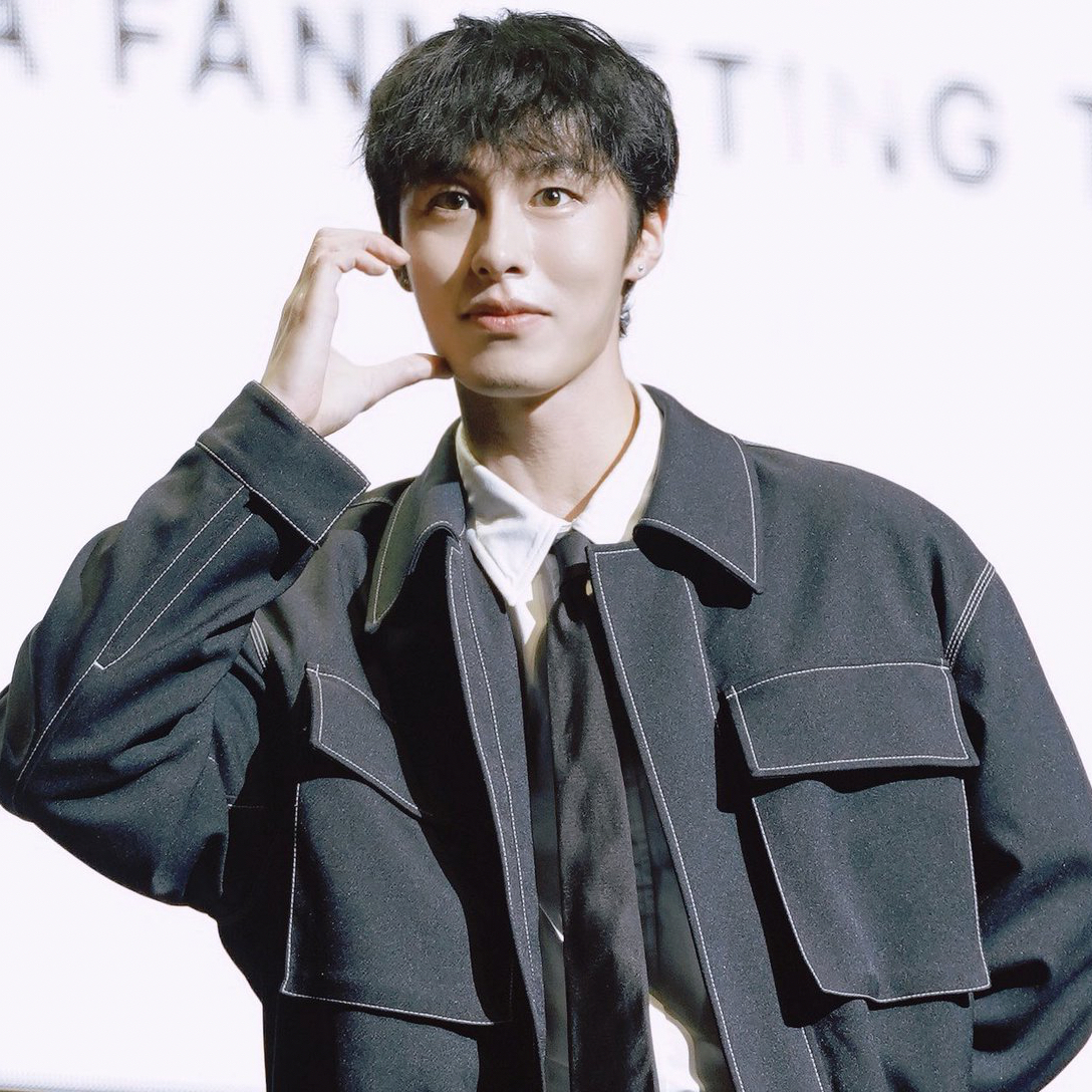 Latest photo of Lee Jaewook