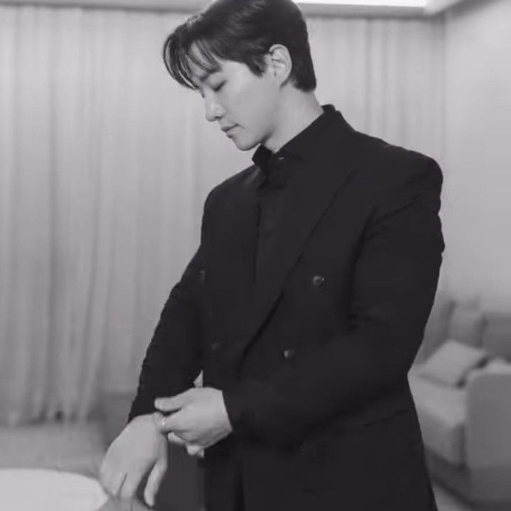 粉絲拍下的李俊昊瞬間