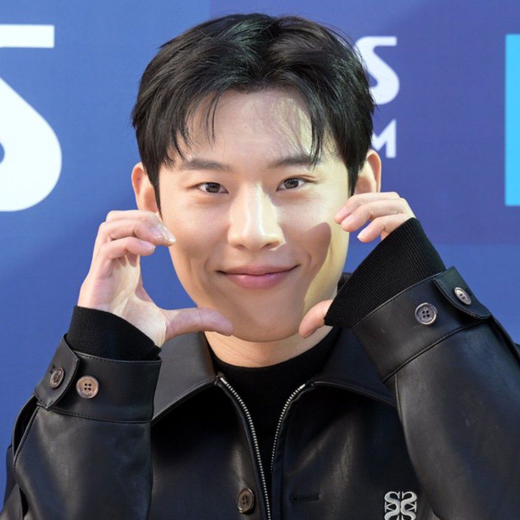 Latest photo of Kim Sungcheol