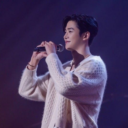 路雲的最新照片