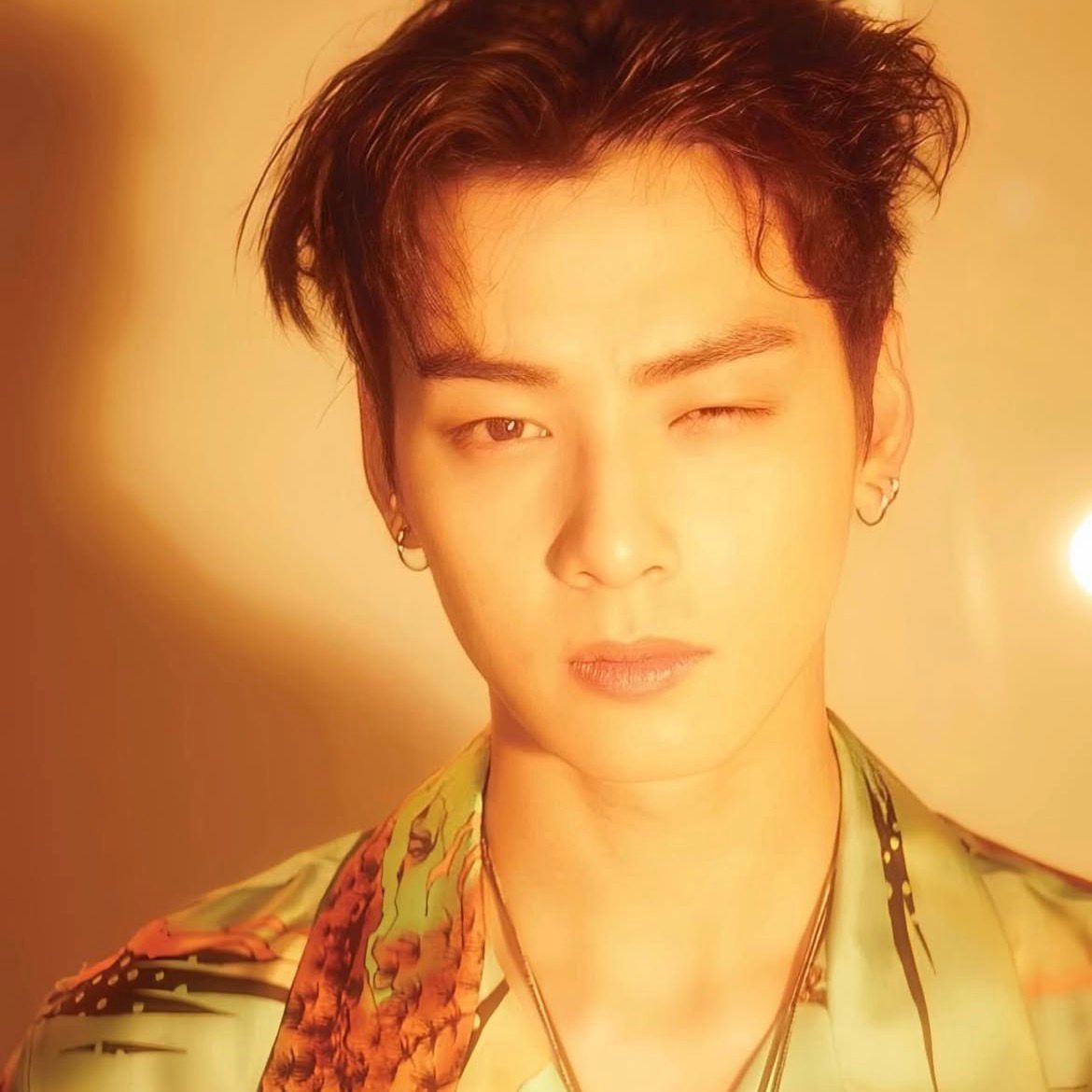 Latest photo of Cha Eunwoo