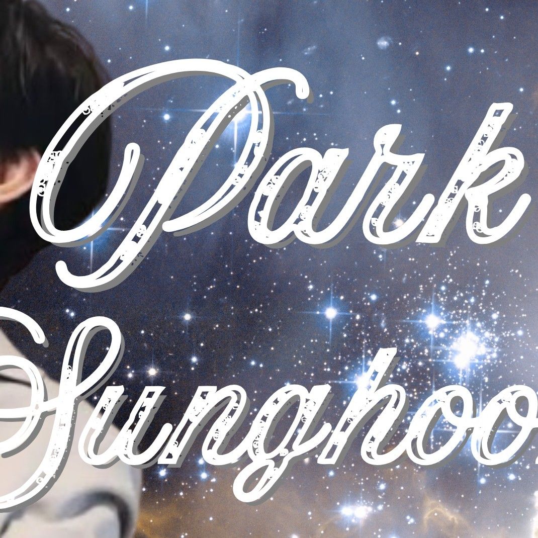 A moment captured by a fan of Park Sunghoon