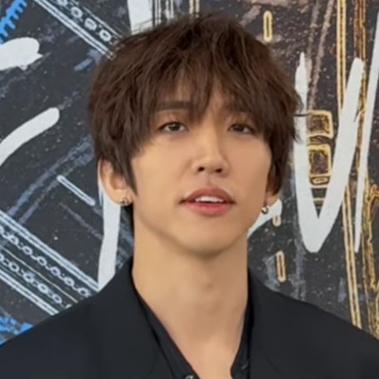 Latest photo of Lee Seungyoon