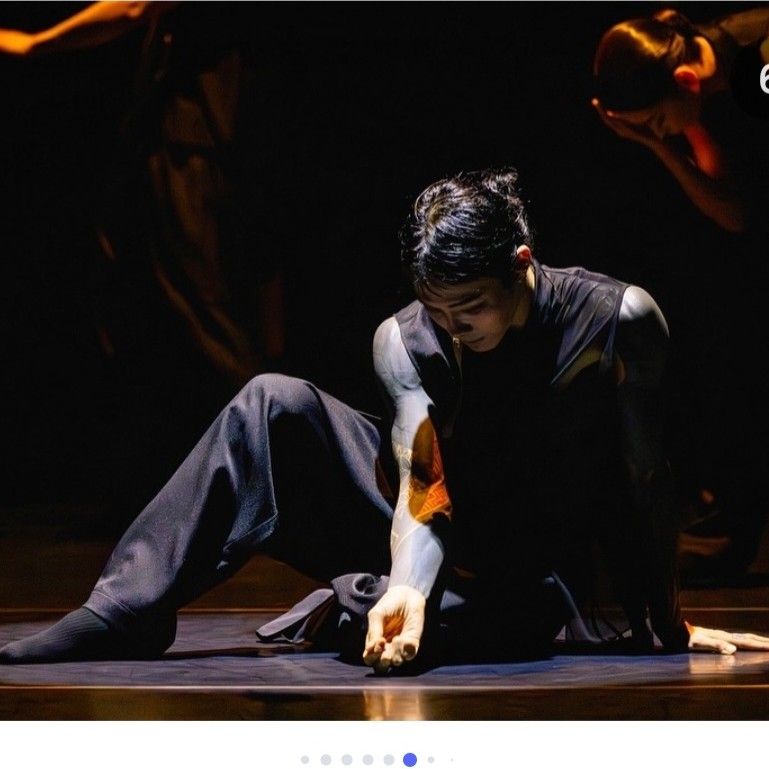 A moment captured by a fan of Ki Moogan