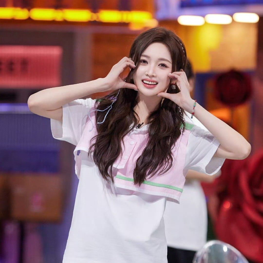 Latest photo of Wu Xuanyi