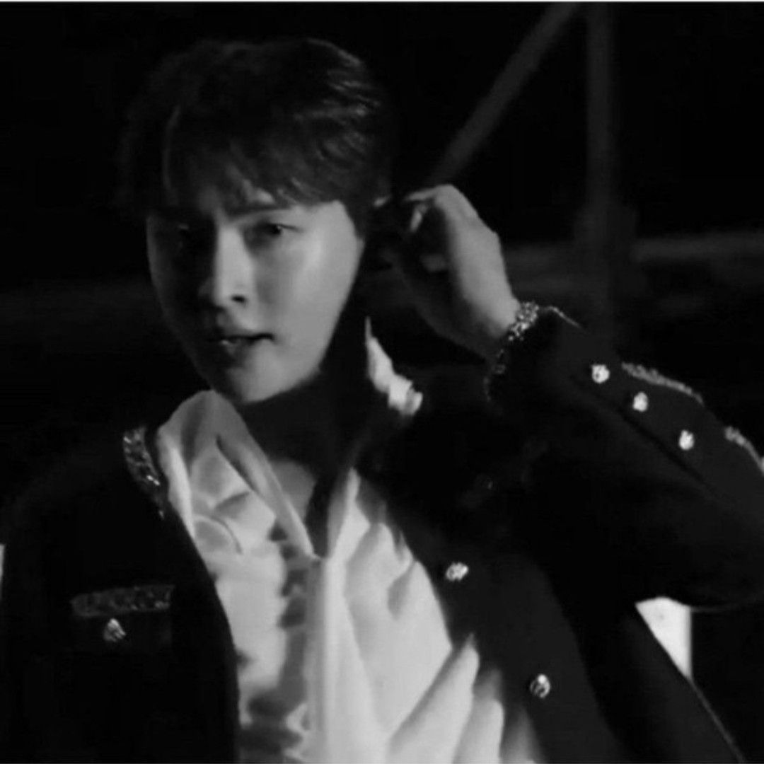 粉絲拍下的Seong Ri瞬間