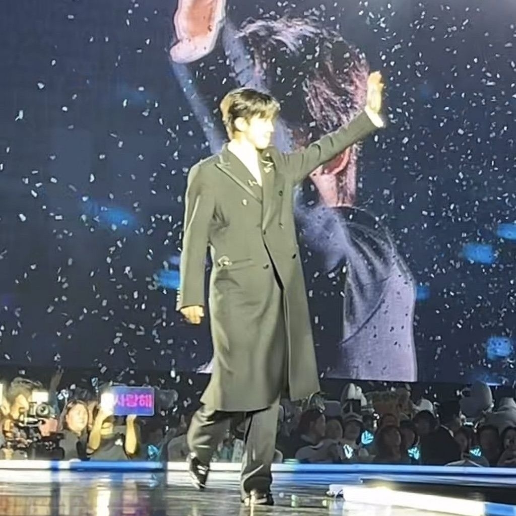 임영웅의 비하인드 컷